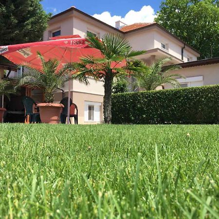 Villa Ros Guest House Svilengrad Extérieur photo