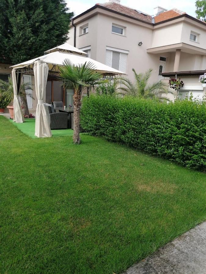 Villa Ros Guest House Svilengrad Extérieur photo