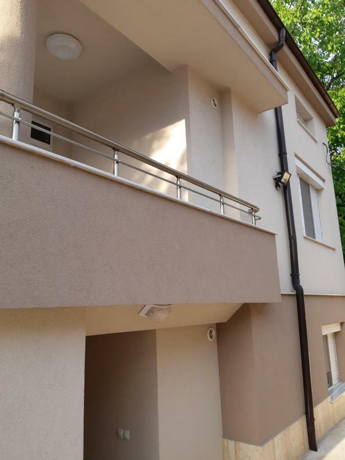 Villa Ros Guest House Svilengrad Extérieur photo