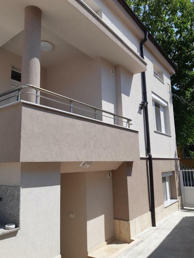 Villa Ros Guest House Svilengrad Extérieur photo